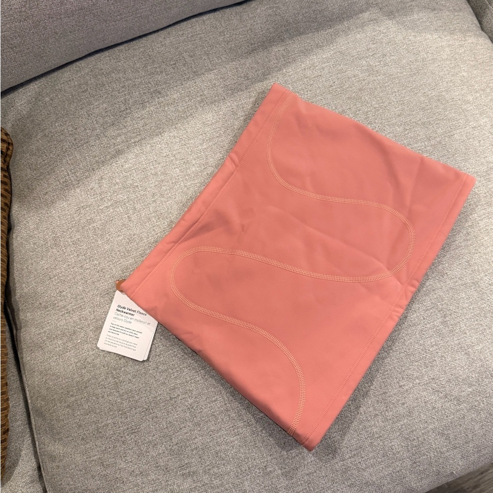 LULULEMON Coral Pink Neck Warmer. 
BRAND NEW. Tags still on
